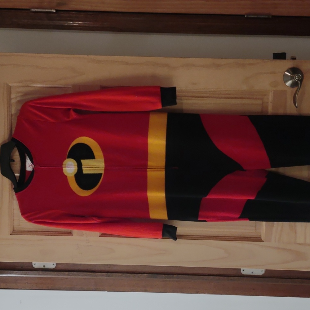 The Incredibles Pajamas (size XS)
